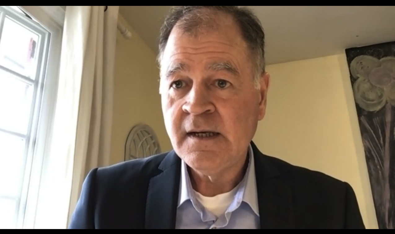 Headshot-Lou-Clements